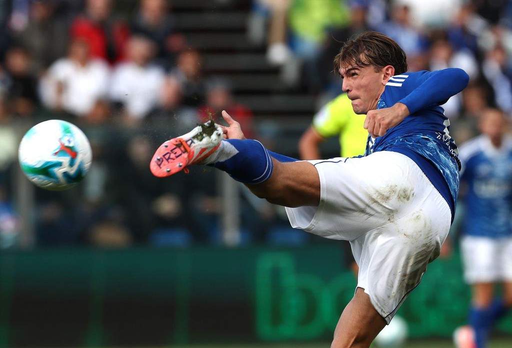 Nico Paz Buka Peluang Tolak Kembali ke Real Madrid