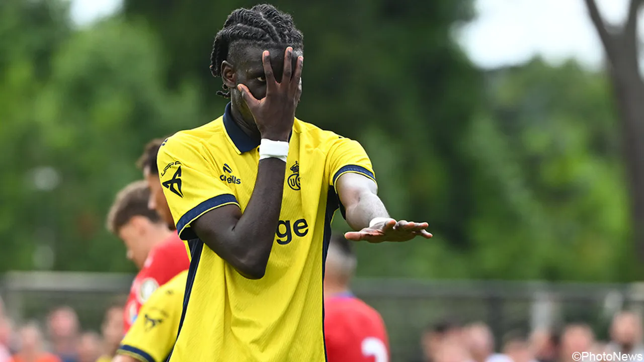 Para pemain Club Brugge melakukan selebrasi saat melakoni laga uji coba pramusim
