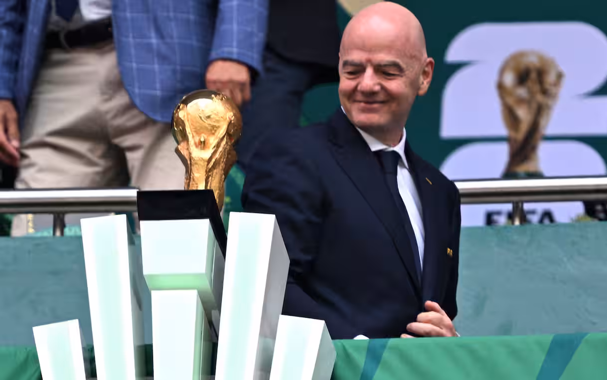 Presiden FIFA Gianni Infantino memberikan keterangan terkait rencana ekspansi Piala Dunia