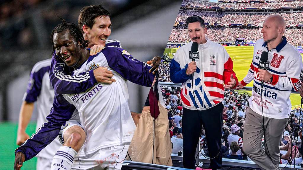 Sacha Kljestan saat bertugas sebagai analis sepak bola menjelang laga Amerika Serikat vs Belgia